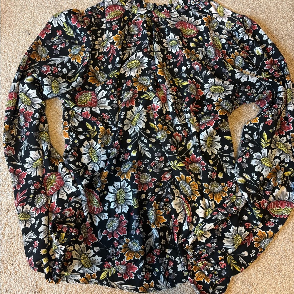 LOFT Black Floral Ruffled Collar Blouse
